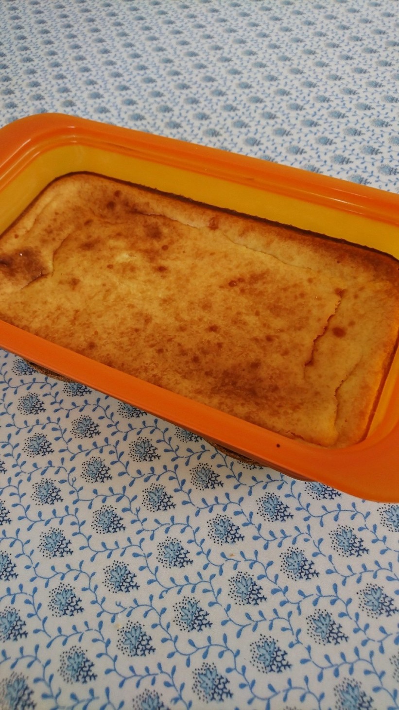 オレンジ風味のチーズケーキの画像