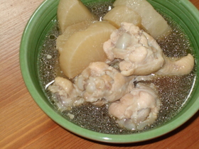 子供たちの好きな鶏肉と大根の煮物