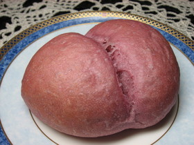 紫いもパン
