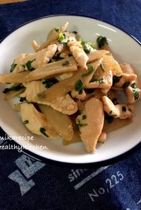 ご飯がすすむ！鶏胸肉とごぼうの甘辛煮