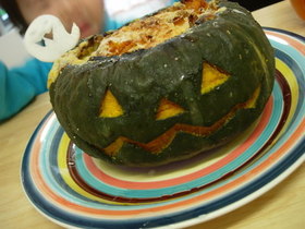 ハロウィーンにぴったり!かぼちゃグラタン