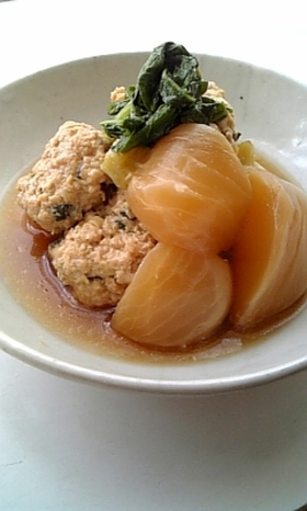 かぶと鶏のつくねで☆あったかこっくり煮物