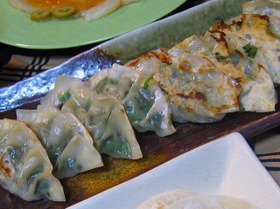 カリカリ超簡単餃子!「屋台村」直伝!!