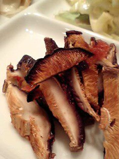 焼き椎茸の梅肉ソース和えの写真