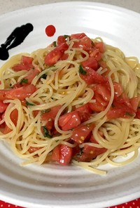 トマトと大葉の冷製パスタ