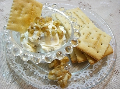 胡桃入り♫メイプル風味のクリームチーズ♡の写真