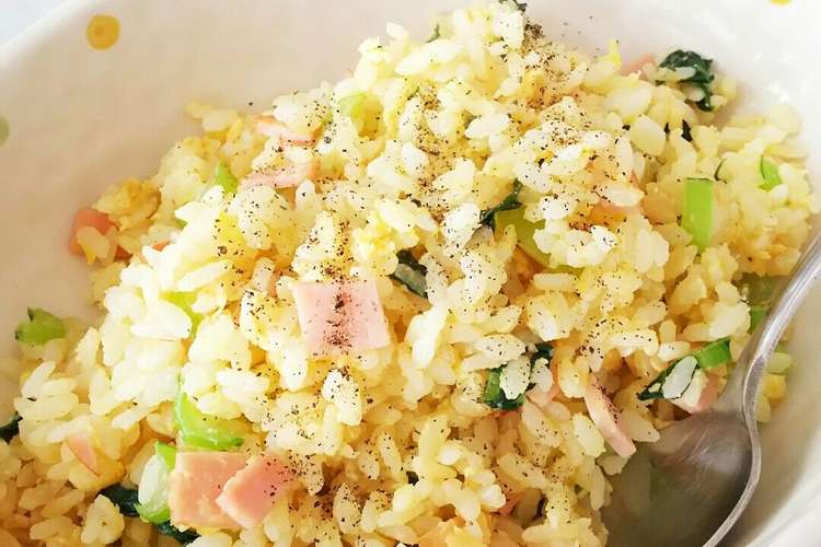インスタントラーメンの粉末スープで炒飯 レシピ 作り方 By 葉月成海 クックパッド