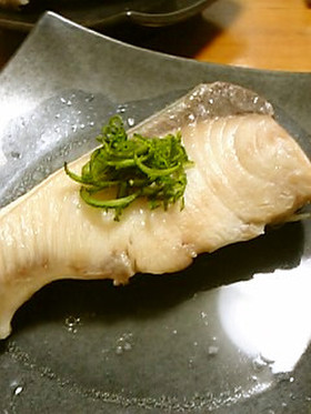 簡単!塩ブリの旨酒煮♪
