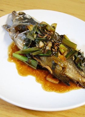 イサキの中華風煮魚