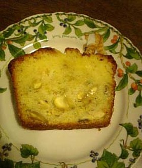 栗のかけらがたっぷりのケーキ