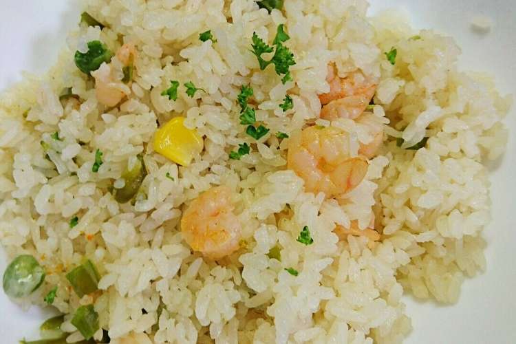 炊飯器で炊くだけ 簡単やみつきエビピラフ レシピ 作り方 By ｒmy Mom クックパッド 簡単おいしいみんなのレシピが352万品
