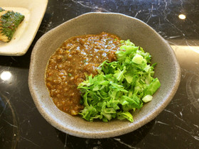 キャベツで食べるキーマカレー