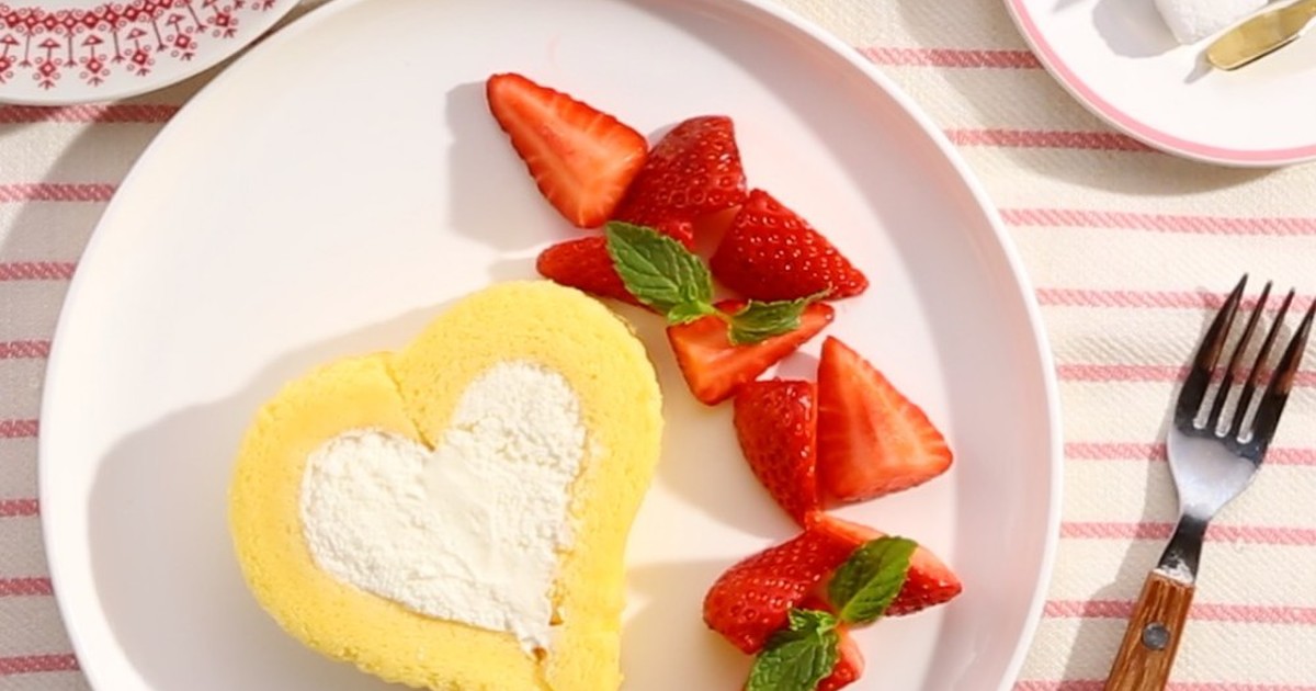 ハートのロールケーキ レシピ 作り方 By クックパッド料理動画 クックパッド 簡単おいしいみんなのレシピが355万品