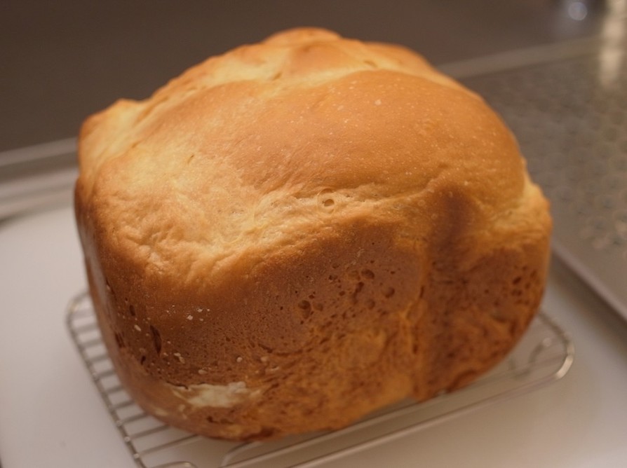 ホームベーカリーでオリーブオイル食パンの画像