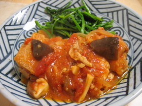 鶏肉のトマトマスタードソース煮込み