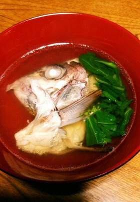春の鯛の焼きあらのお吸い物*