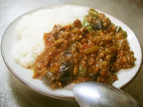 クミンシードを効かせて♪簡単キーマカレー