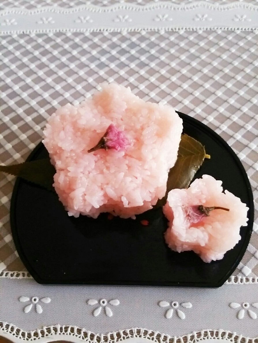 桜ごはんの画像