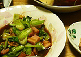 青梗菜とベーコンのオイスターソース炒め
