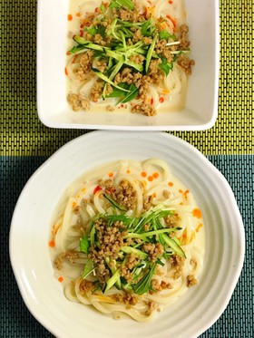 簡単♪ピリ辛冷やし豆乳坦々うどん