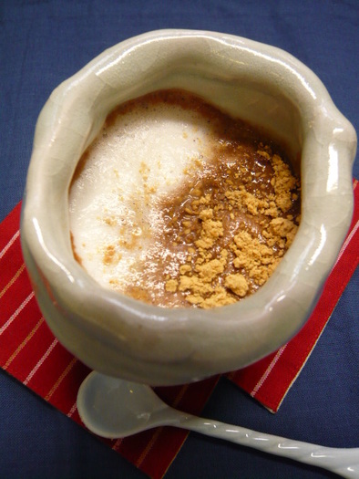 これ１杯で朝から元気！豆乳ココア汁粉の写真