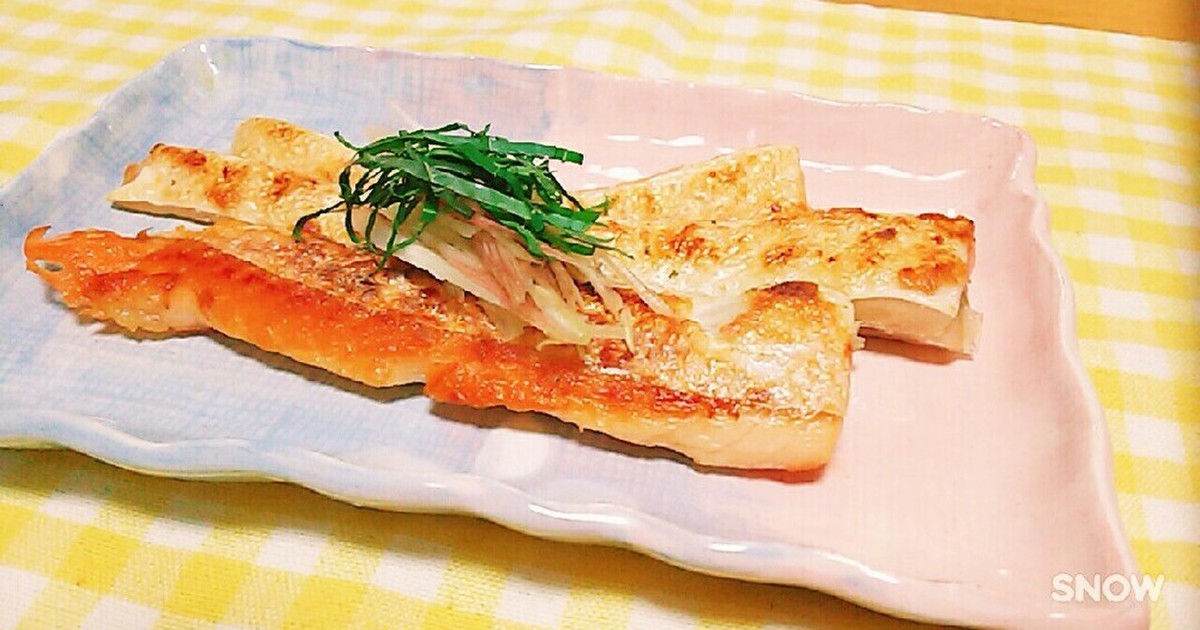 フライパンで簡単さけハラス焼き レシピ 作り方 By あみ୨୧ クックパッド 簡単おいしいみんなのレシピが352万品