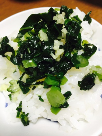 野沢菜と生姜だけの簡単ご飯のおとも♪の写真