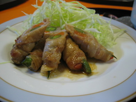 豚肉の野菜巻き バターしょうゆ味