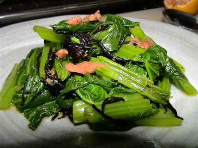 小松菜とひじきの梅肉和え　一品皿に♪の写真