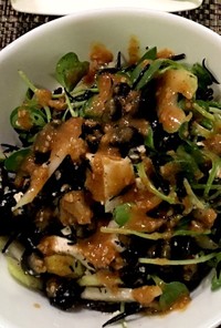 黒豆とひじきの黒サラダ