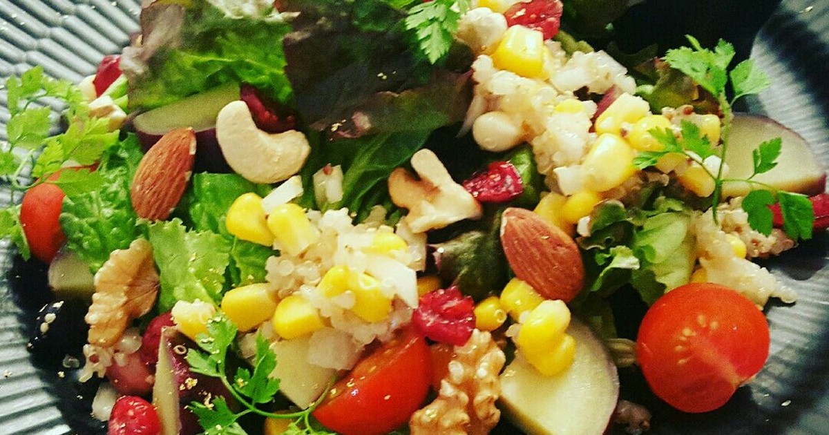 ほうれん草とキヌアのサラダのレシピ