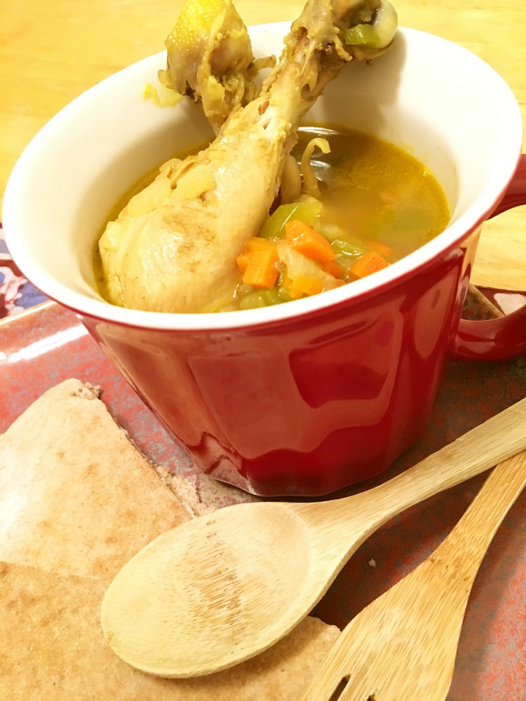 手羽元の野菜カレースープの画像
