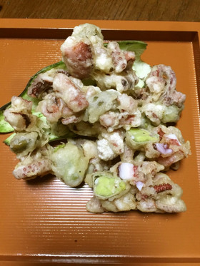 タコと空豆のかき揚げ