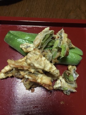 アナゴと空豆のかき揚げ