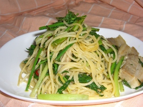 捨てないで!葉っパスタ