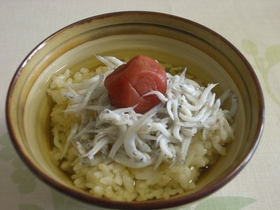 梅しらす茶漬け☆朝ごはん
