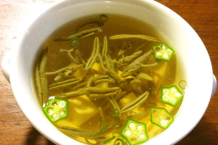 冷製じゅんさいの中華風コンソメスープ レシピ 作り方 By Guzavie クックパッド 簡単おいしいみんなのレシピが361万品