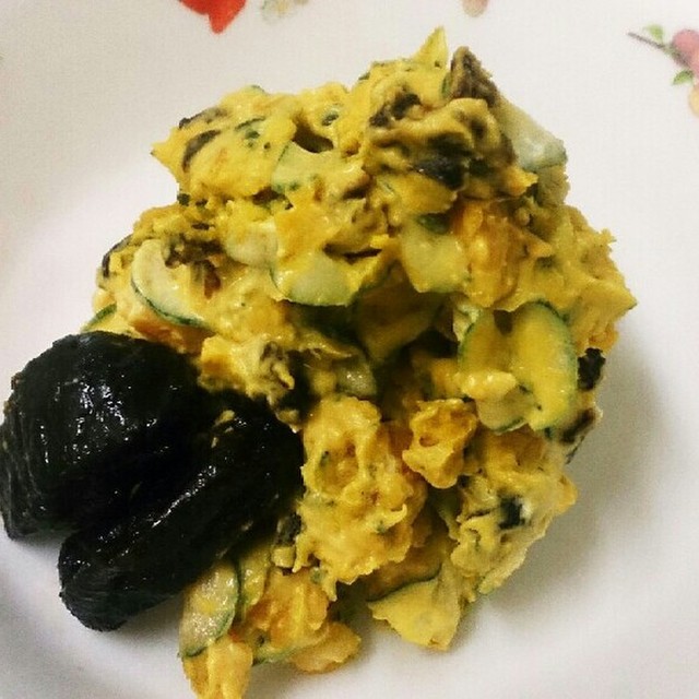 かぼちゃの煮物プルーンサラダ 妊婦授乳期 レシピ 作り方 By Mama912 クックパッド 簡単おいしいみんなのレシピが365万品