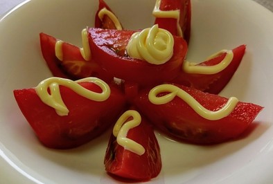 トマト簡単サラダマヨネーズで旨い☝最強説の写真