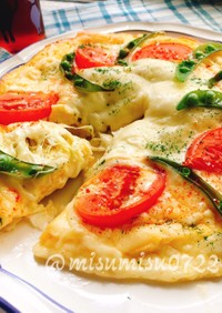 粉なし簡単！生地がチーズと卵の低糖質ピザ