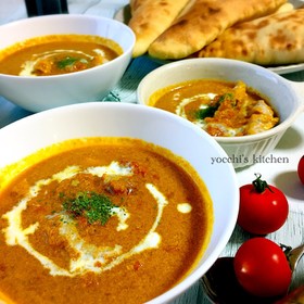 お代わり殺到!自慢のバターチキンカレー
