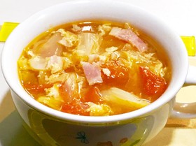 卵入り☆キャベツとトマトのスープ