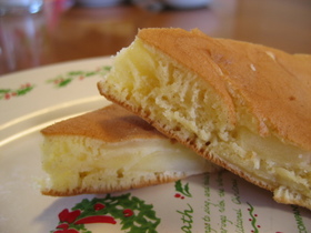 煮りんご入りホットケーキ