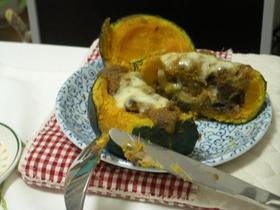 ★坊ちゃんかぼちゃで丸ごとカレーチーズ☆