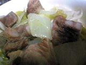 野菜たっぷり!豚肉と白菜の塩煮