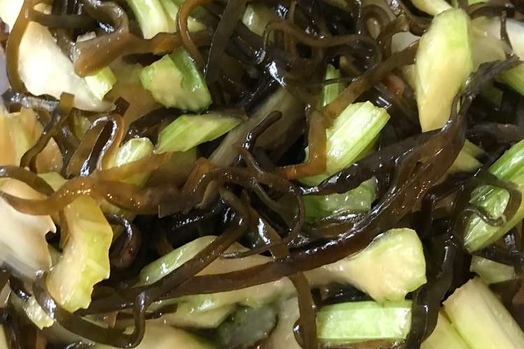 やみつきセロリ塩昆布 レシピ 作り方 By チサfr4231 クックパッド 簡単おいしいみんなのレシピが352万品