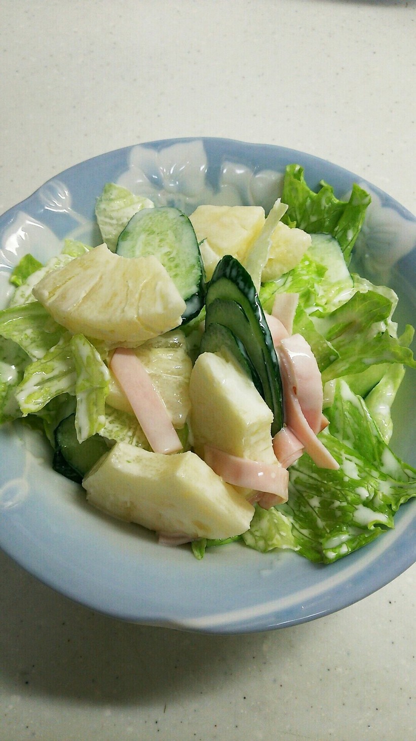 パイナップルプレッツェルサラダのレシピ