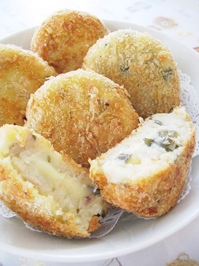 昆布とツナのチーズ入りコロッケ