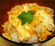 【得損】サイゲン大介の絶品親子丼【備忘】の写真