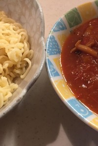 サッポロ一番トマト煮込みつけ麺☆みそ風味